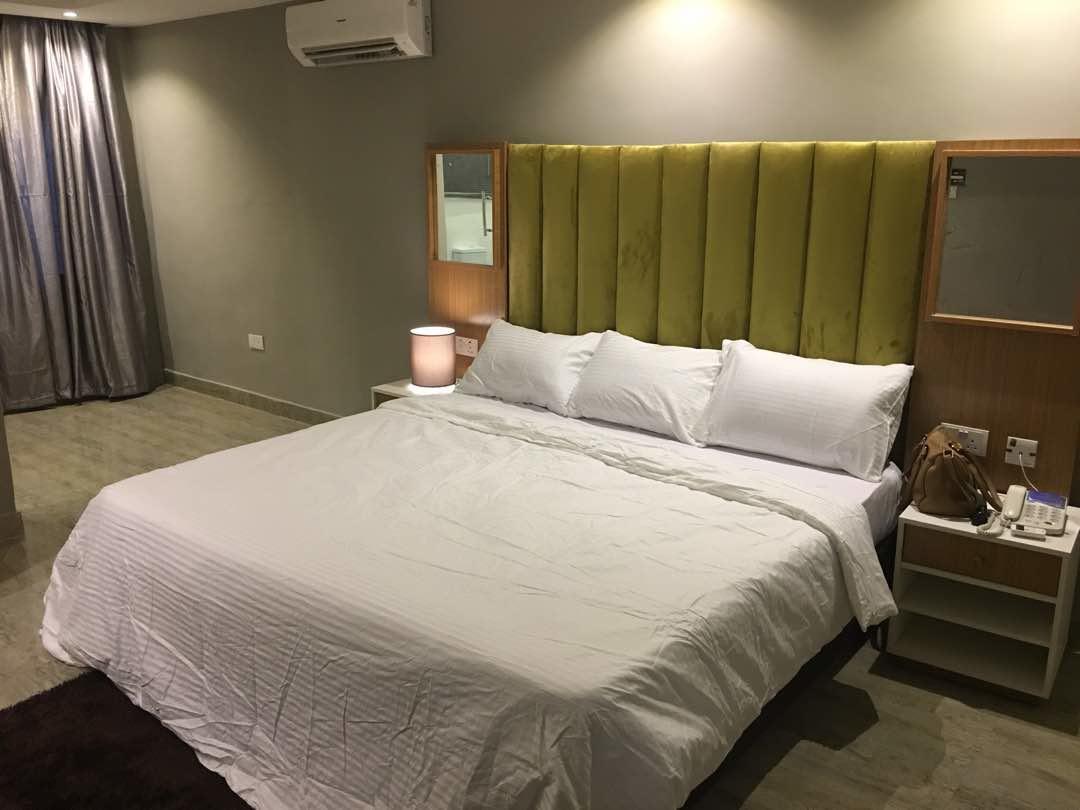 Blackwood 2* Ikeja