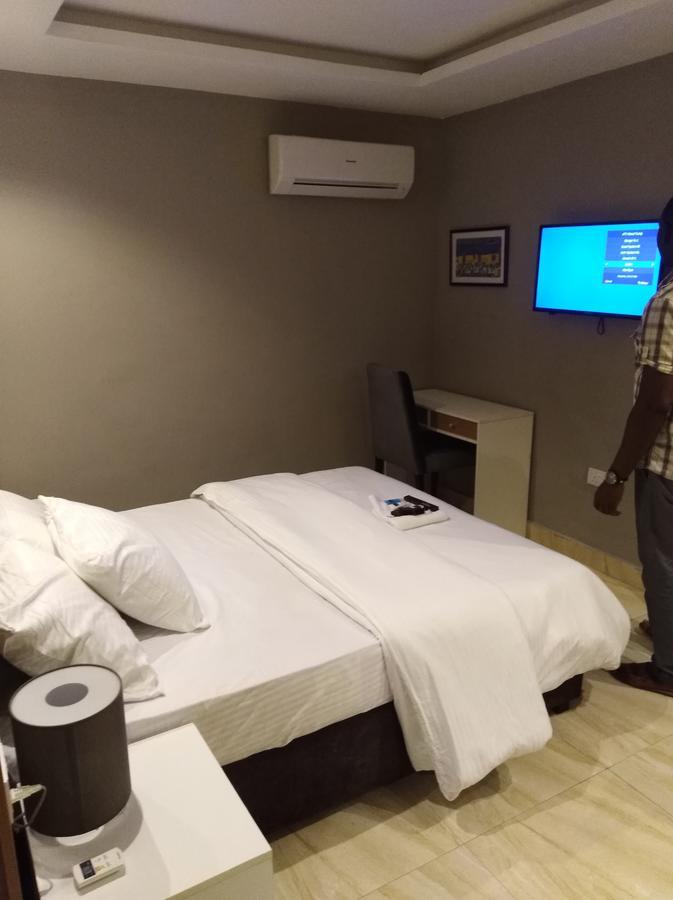 Hotel Blackwood Ikeja